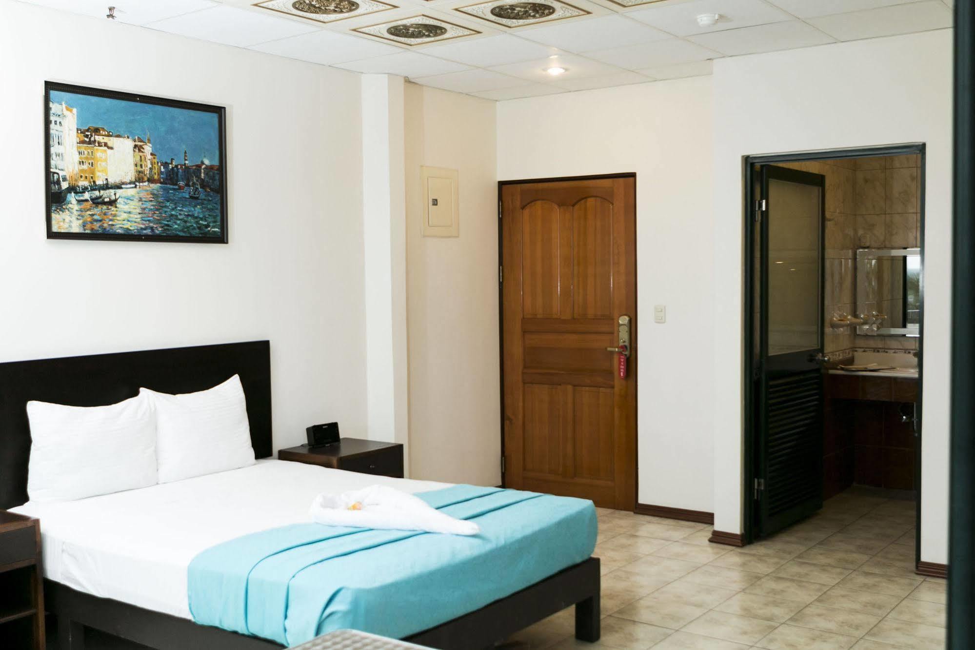 Hotel Puntarenas Beach 외부 사진
