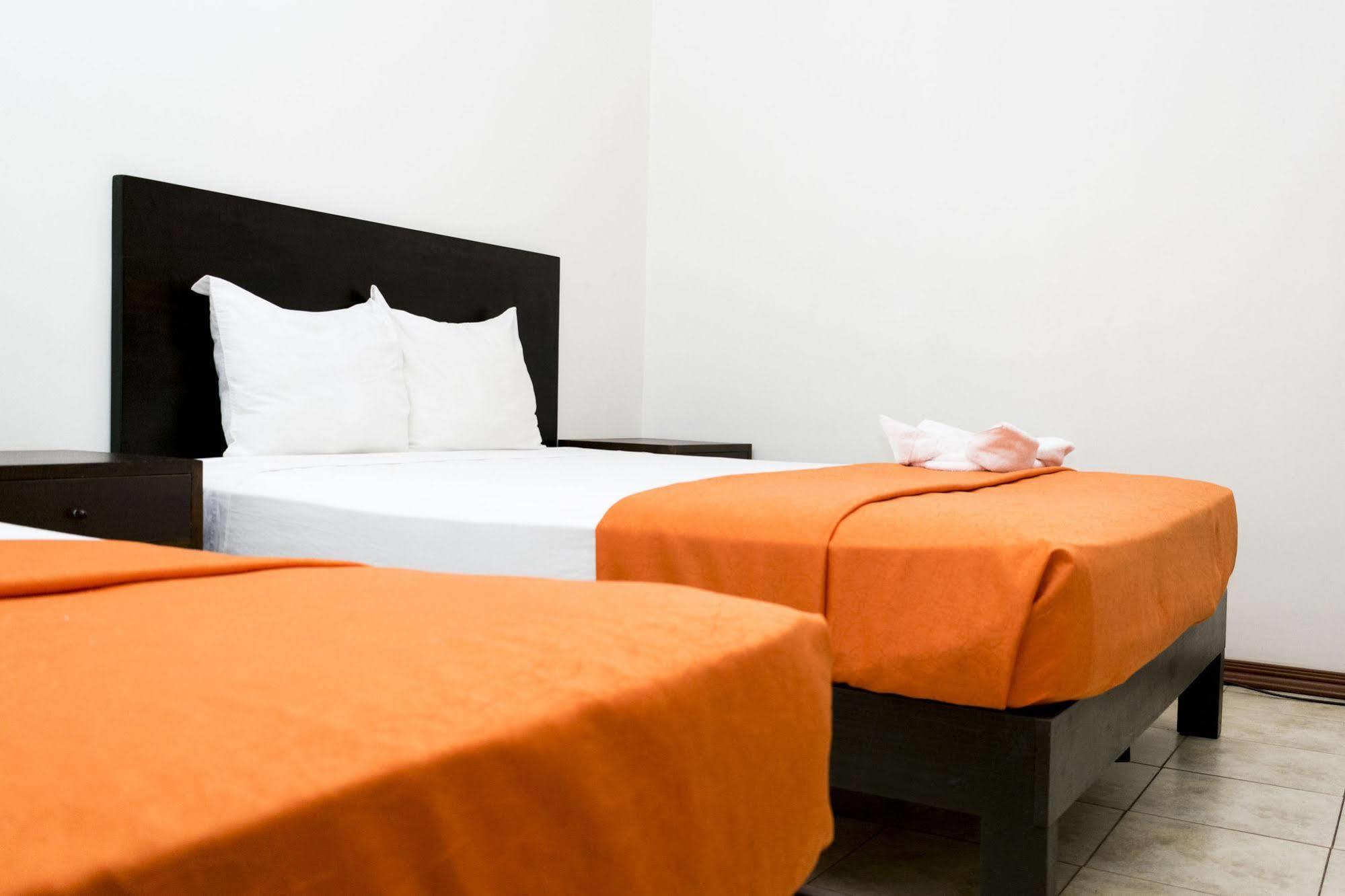 Hotel Puntarenas Beach 외부 사진
